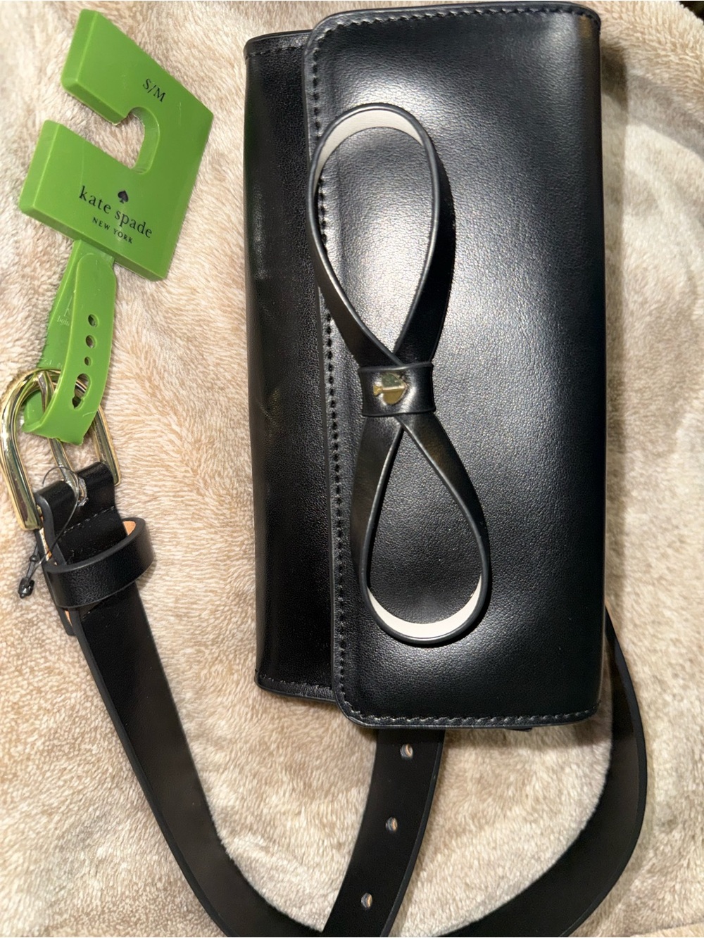 kate spade Black Leather Crossbody with Loop Bow Accent🖤